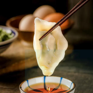 Handmade Chives and Pork Dumpling 手工韭菜猪肉水饺1KG超值装 (超值装) - 1KG
