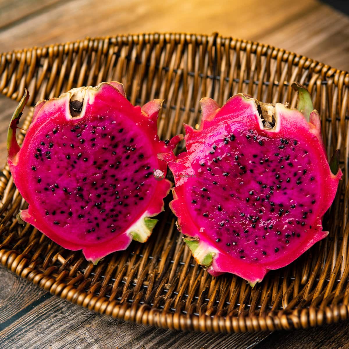 Red Dragon Fruit 红肉火龙果 (PCS/粒)