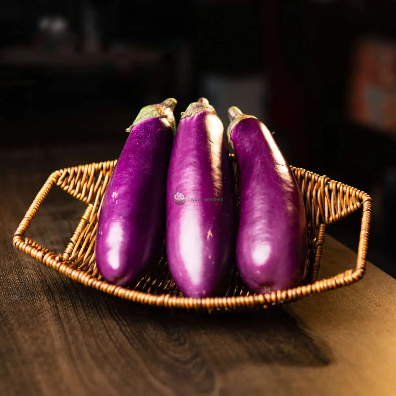 Pearl Eggplant 金马伦高原珍珠茄子 (KG/公斤±)