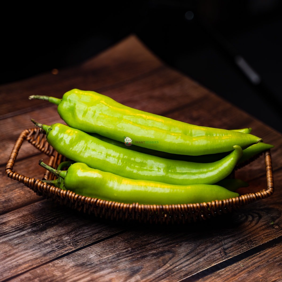 Perfect Capsicum Fresh Green Long Pepper Capsicum - 500G – IWantVeggies
